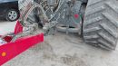 Širokovýkyvná lišta, hydraulicky ovládaná - integrováno do hydrauliky traktoru