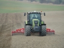 Základní práce pomocí autopilotu traktoru, kombajnu - automatizace v zemědělství