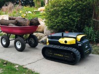 K autonomnímu robotu YARBO lze připojit i vozík